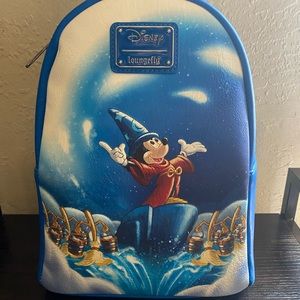 Mickey Mouse loungefly